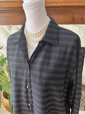 Blast Navy And Gold Metallic Shimmer Button-Front Women's Top Size Medium